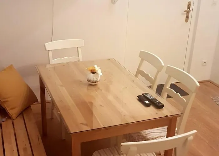 Sobieski District-1 Ring Appartement